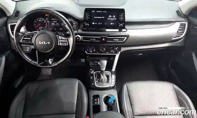 Kia Seltos 2022 1.6 гидро в Москве № 929559, миниатюра 7