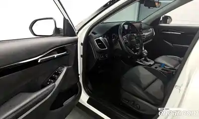 Kia Seltos 2022 1.6 гидро в Москве № 929559, миниатюра 10