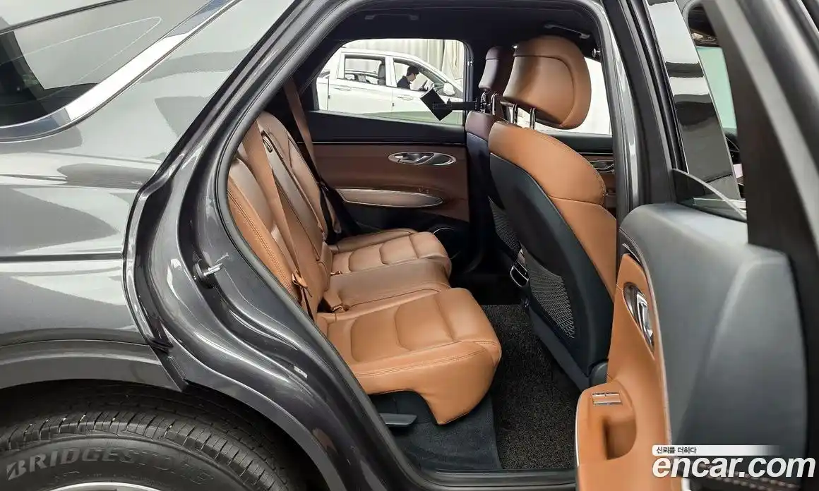 Genesis GV70 2021 2.5 Классический в Москве № 931140, фото 12