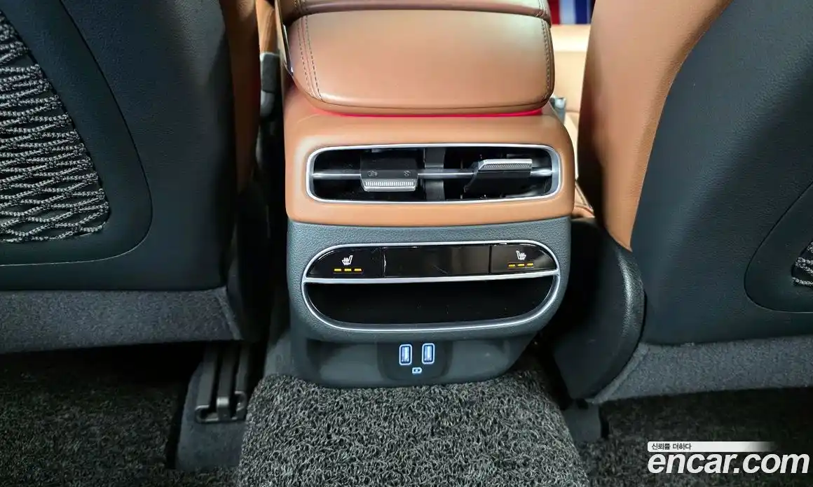 Genesis GV70 2021 2.5 Классический в Москве № 931140, фото 19