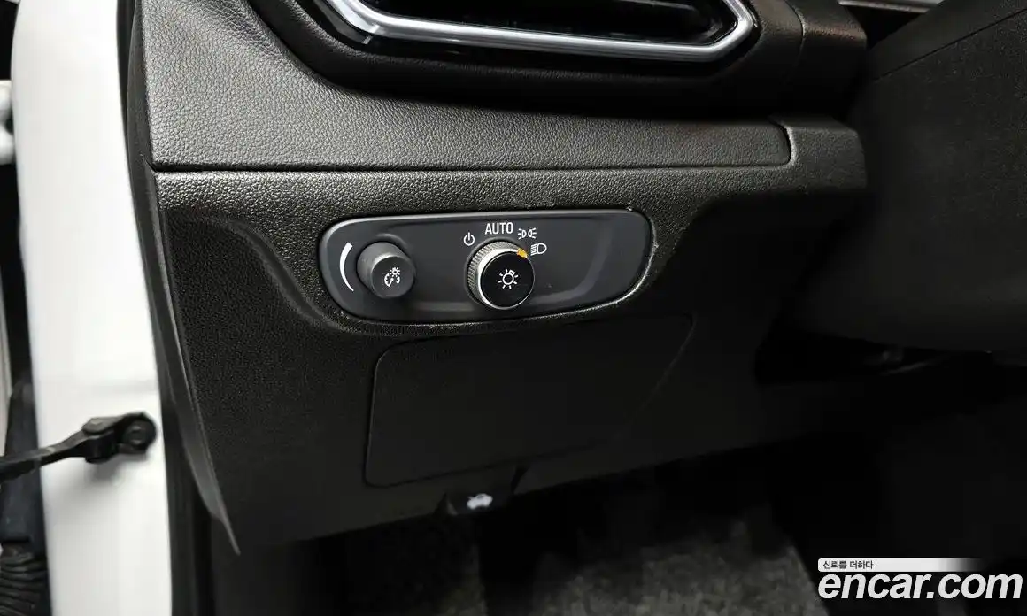 Chevrolet 볼트 EUV 2022 0.2 гидро в Москве, фото 17