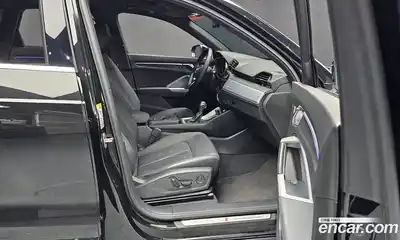 Audi Q3 2023 2.0 Автомат в Москве № 893912, миниатюра 10