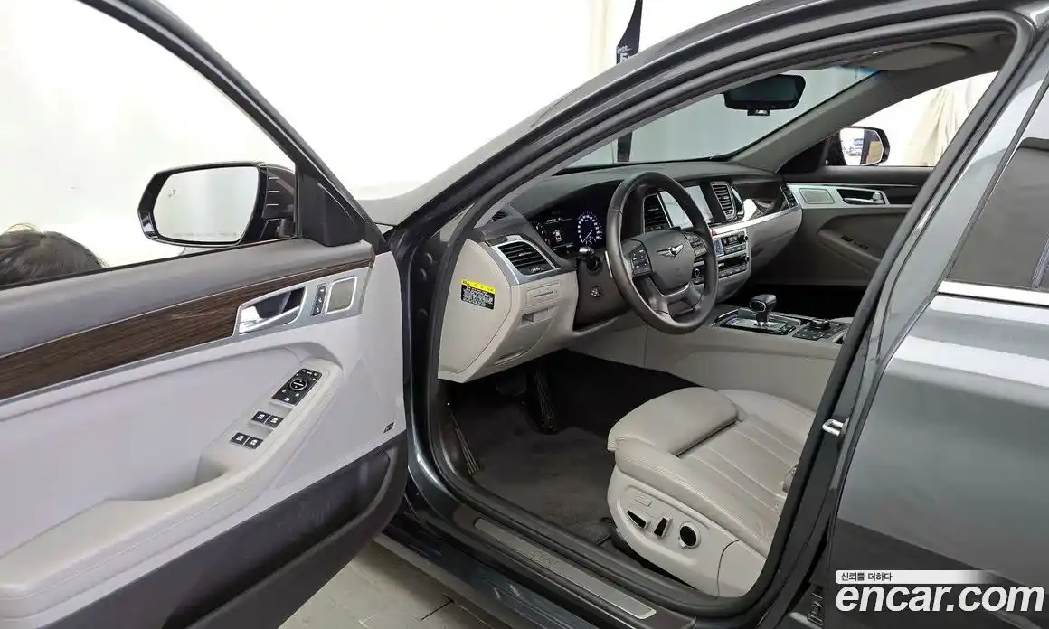 Genesis G80 2019 3.3 Автомат в Москве № 930830, фото 10