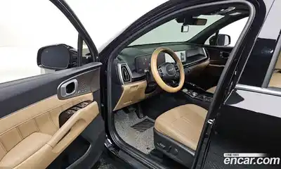 Kia Sorento 2023 2.5 Автомат в Москве № 929732, миниатюра 10