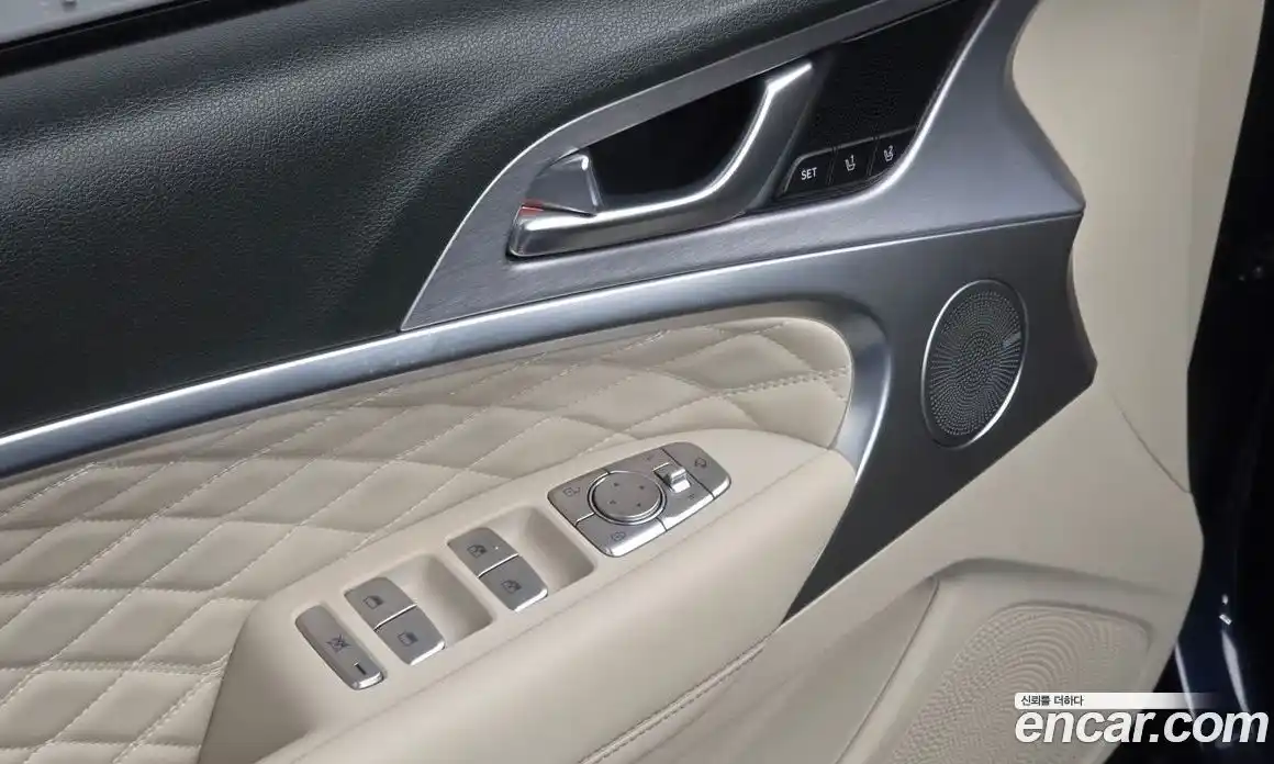 Genesis G70 2019 3.3 Автомат в Москве № 930919, фото 18