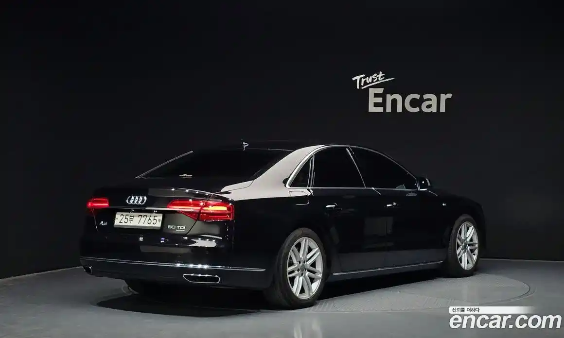 Audi A8 2015 4.1 Автомат в Москве № 860065, фото 2