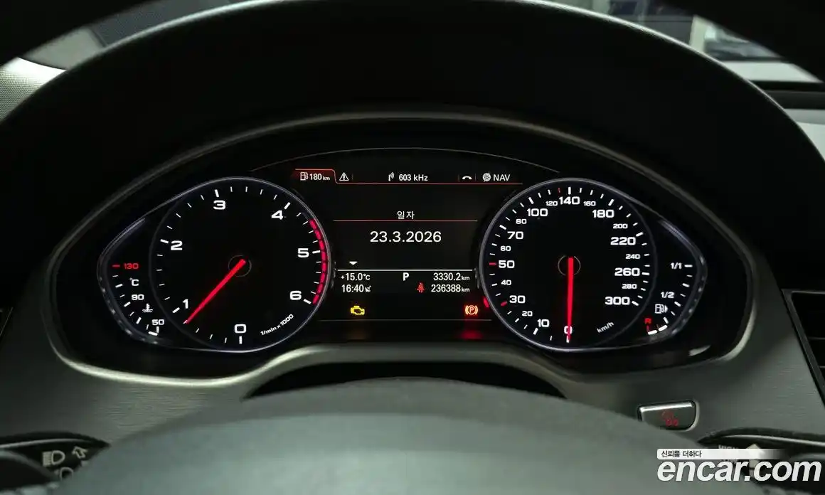 Audi A8 2015 4.1 Автомат в Москве № 860065, фото 8