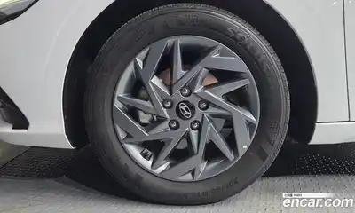 Hyundai Avante 2023 1.6 гидро в Москве № 926991, миниатюра 5