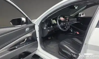 Hyundai Avante 2023 1.6 гидро в Москве № 926991, миниатюра 10