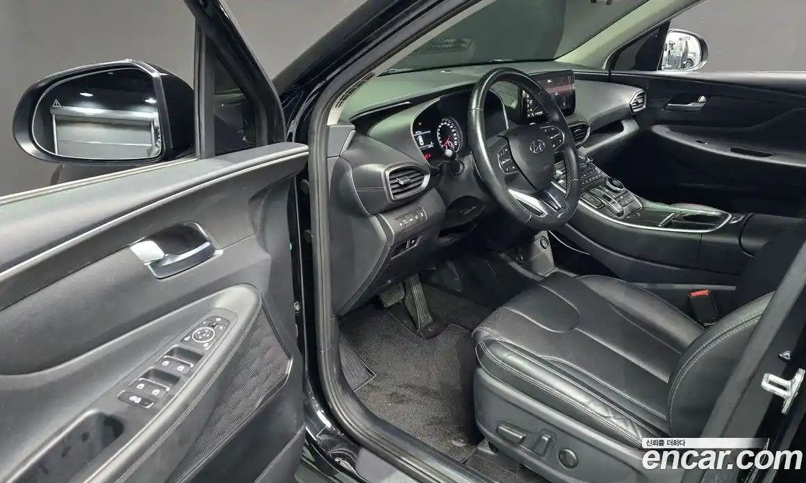 Hyundai Santa Fe 2022 2.2 Автомат в Москве № 927393, фото 11