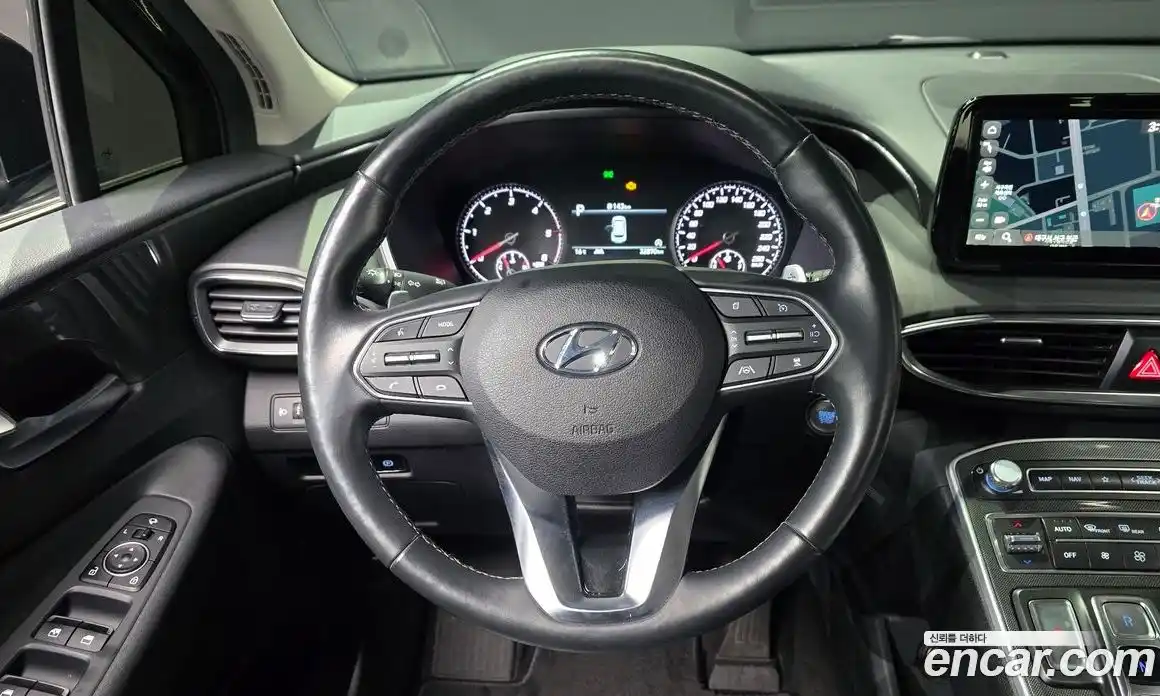 Hyundai Santa Fe 2022 2.2 Автомат в Москве № 927393, фото 13