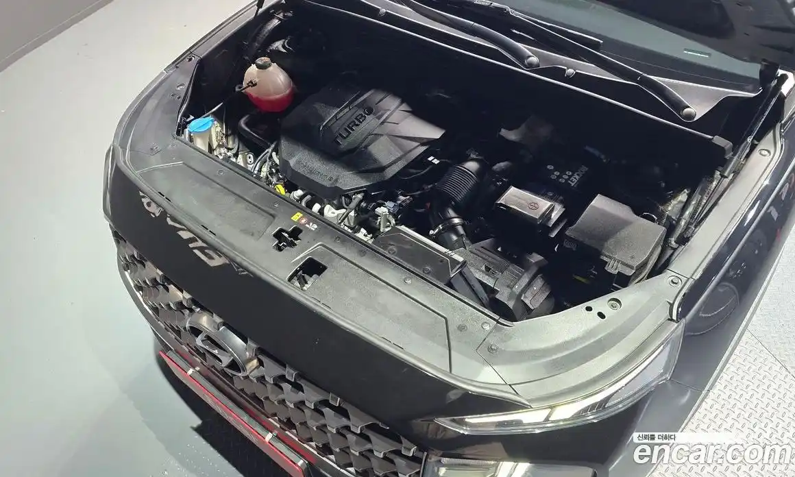 Hyundai Santa Fe 2022 2.2 Автомат в Москве № 927393, фото 6