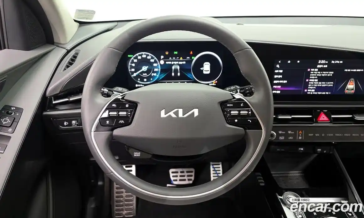 Kia Niro 2025 1.6 Автомат в Москве № 928296, фото 13