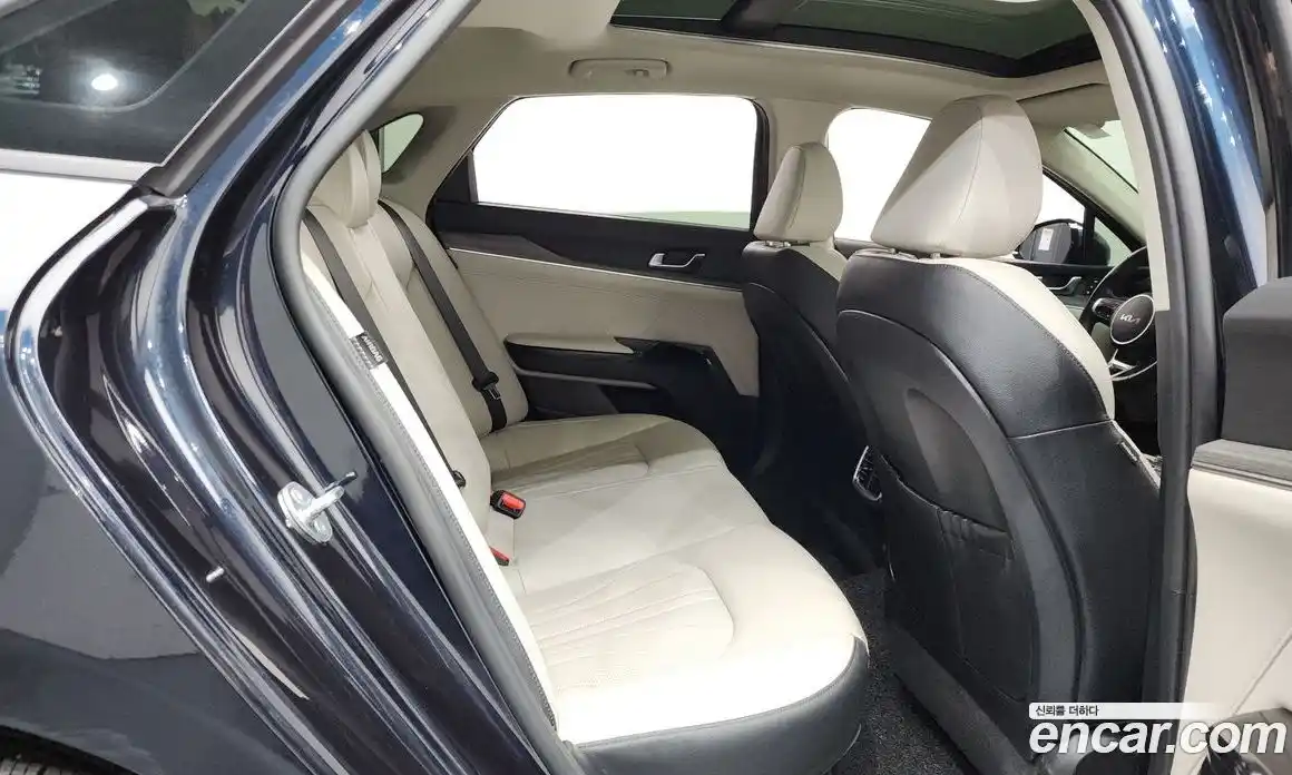 Kia K5 2024 2.0 Автомат в Москве № 930149, фото 12