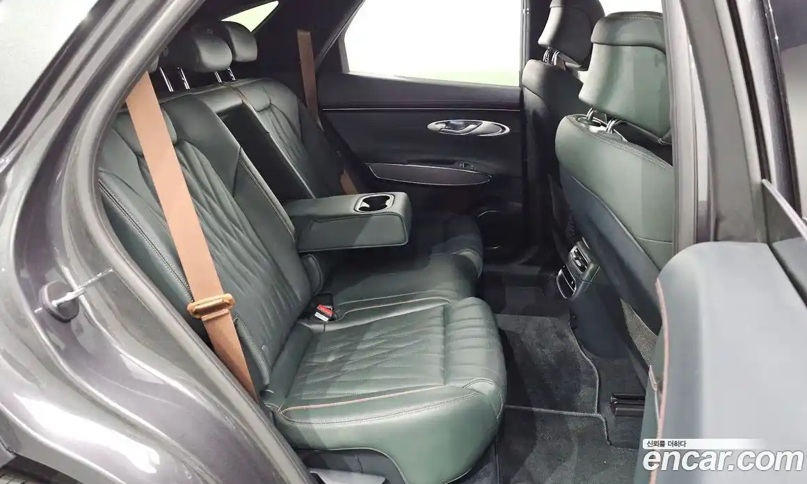 Genesis GV70 2021 2.5 Автомат в Москве № 930633, фото 12