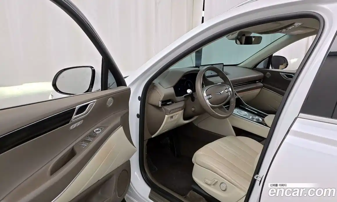 Genesis GV80 2022 2.5 Автомат в Москве № 931303, фото 10