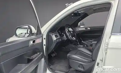 SsangYong Rexton 2018 2.2 Автомат в Москве № 932235, миниатюра 11