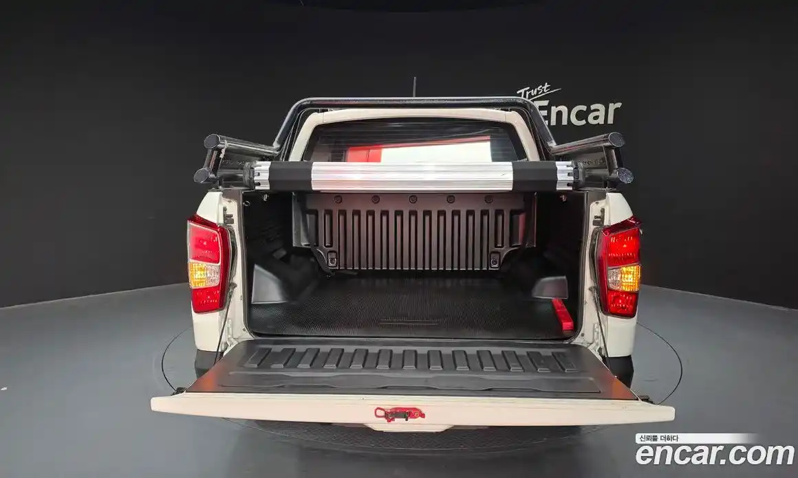 SsangYong Rexton 2018 2.2 Автомат в Москве № 932235, фото 20