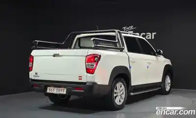SsangYong Rexton 2018 2.2 Автомат в Москве № 932235, миниатюра 2