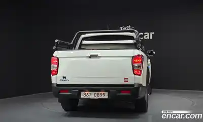 SsangYong Rexton 2018 2.2 Автомат в Москве № 932235, миниатюра 4