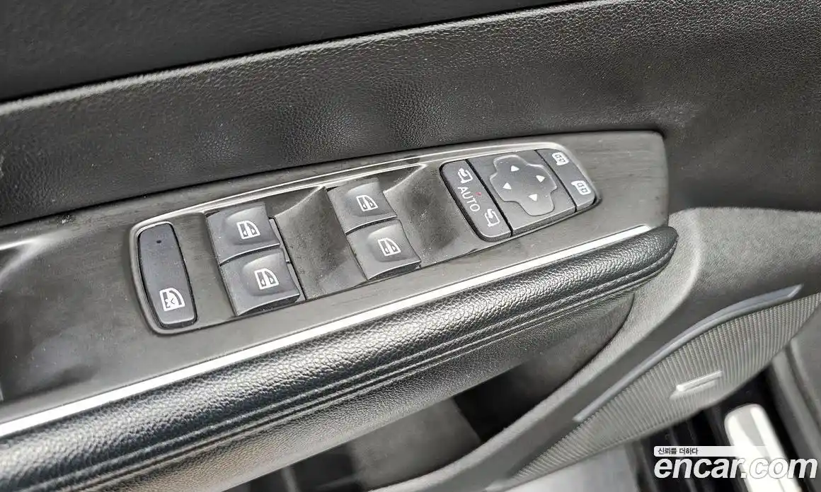 Renault SM6 2016 1.5 Автомат в Москве № 719602, фото 14