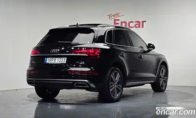 Audi Q5 2021 2.0 Автомат в Москве № 893869, миниатюра 2