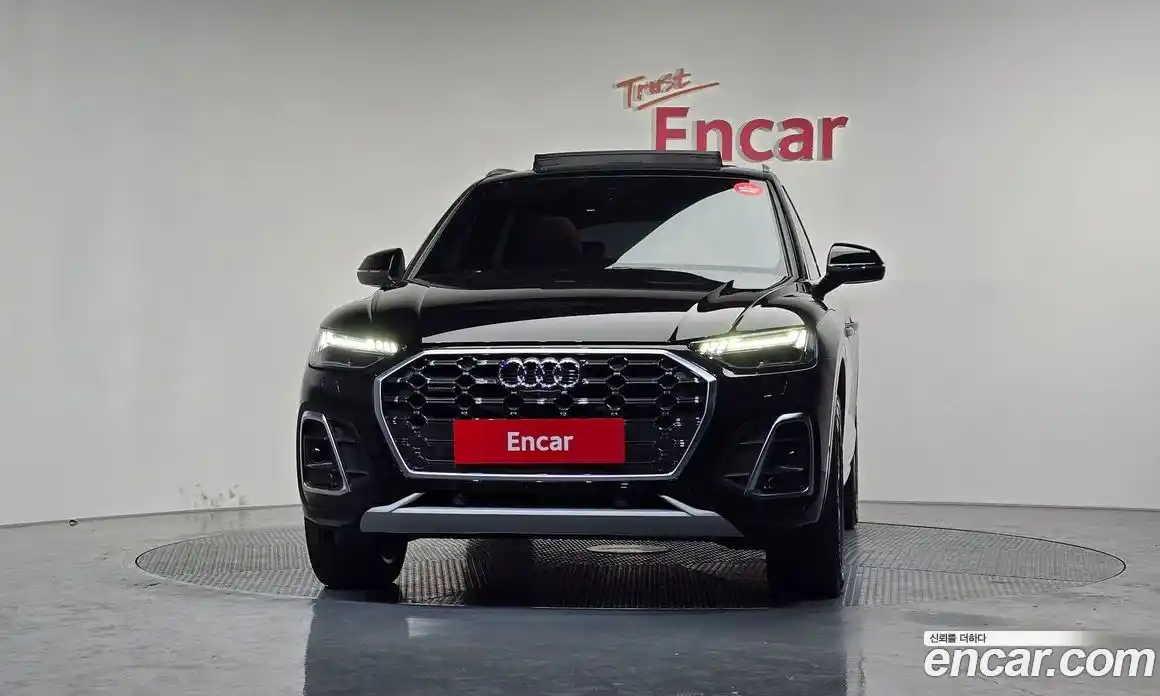 Audi Q5 2021 2.0 Автомат в Москве № 893869, фото 3