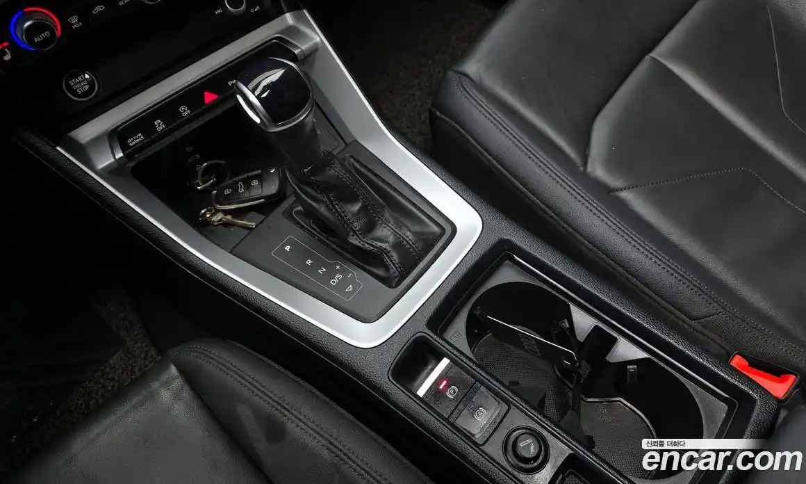 Audi Q3 2023 2.0 Автомат в Москве № 893928, фото 9