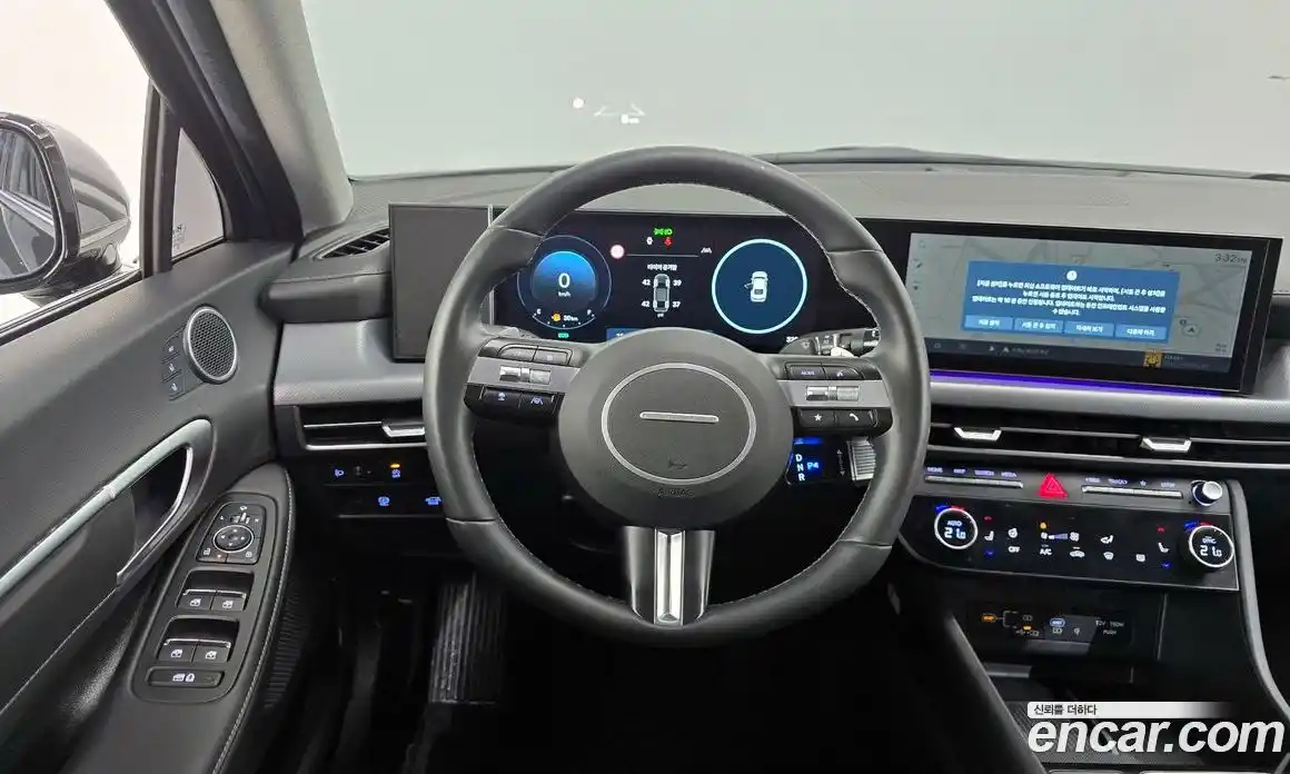 Hyundai Sonata 2024 1.6 Автомат в Москве № 927357, фото 13