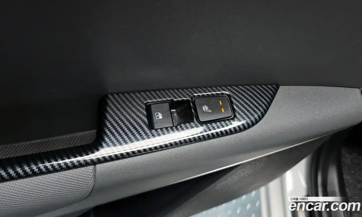 Kia Niro 2022 1.6 Автомат в Москве № 930104, фото 17