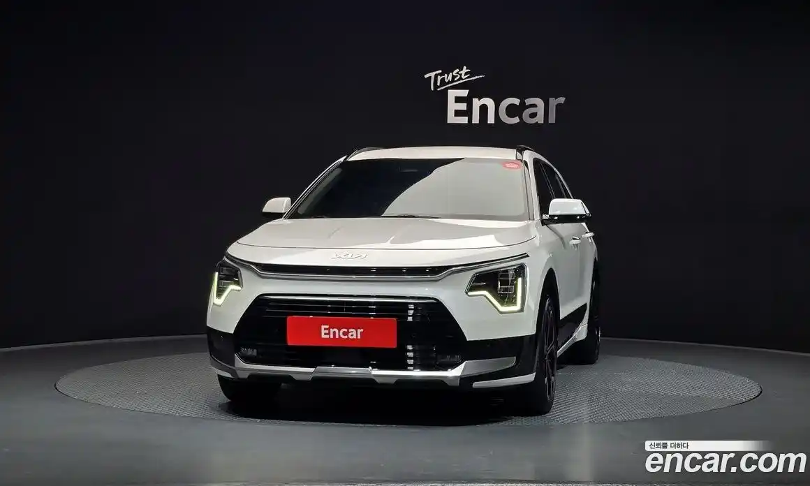 Kia Niro 2022 1.6 Автомат в Москве № 930104, фото 3