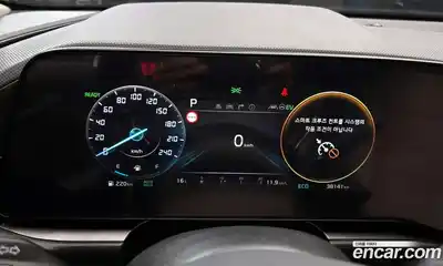 Kia Niro 2022 1.6 Автомат в Москве № 930104, миниатюра 8