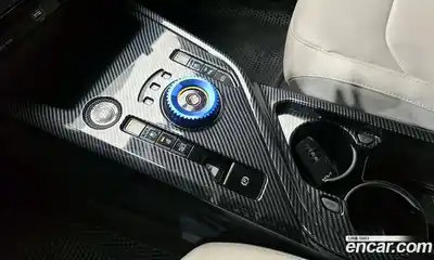 Kia Niro 2022 1.6 Автомат в Москве № 930104, миниатюра 9