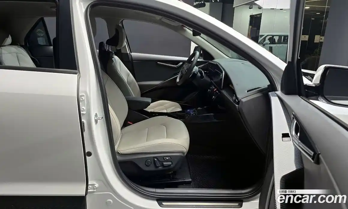 Kia Niro 2022 1.6 Автомат в Москве № 930104, фото 10