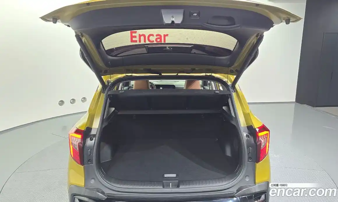 Kia Seltos 2022 1.6 Автомат в Москве № 930158, фото 20