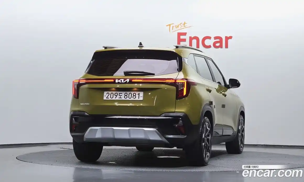 Kia Seltos 2022 1.6 Автомат в Москве № 930158, фото 4