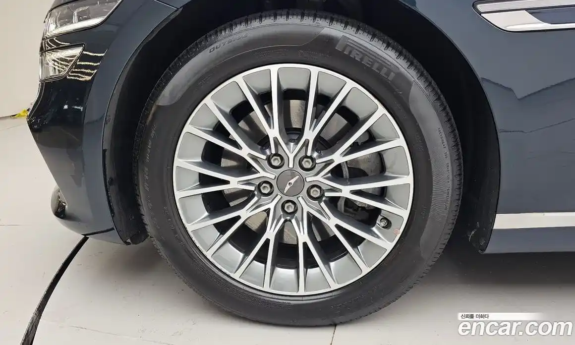 Genesis G80 2023 2.5 Автомат в Москве № 930468, фото 5