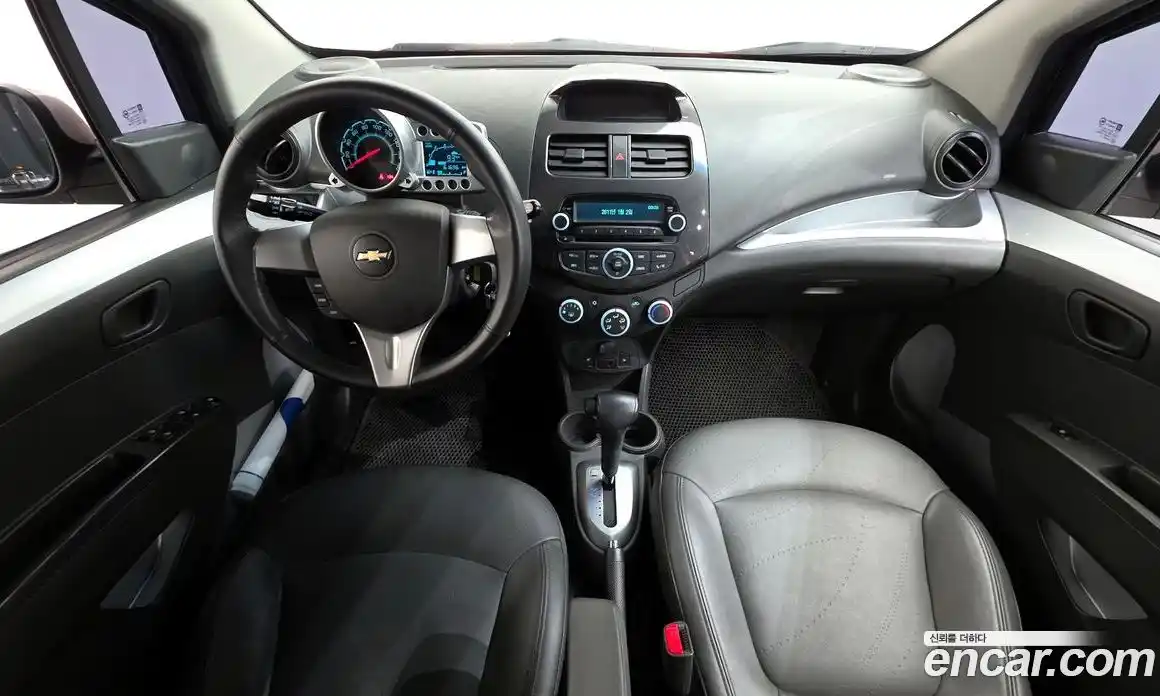 Chevrolet Spark 2013 1.0 гидро в Москве № 934909, фото 7