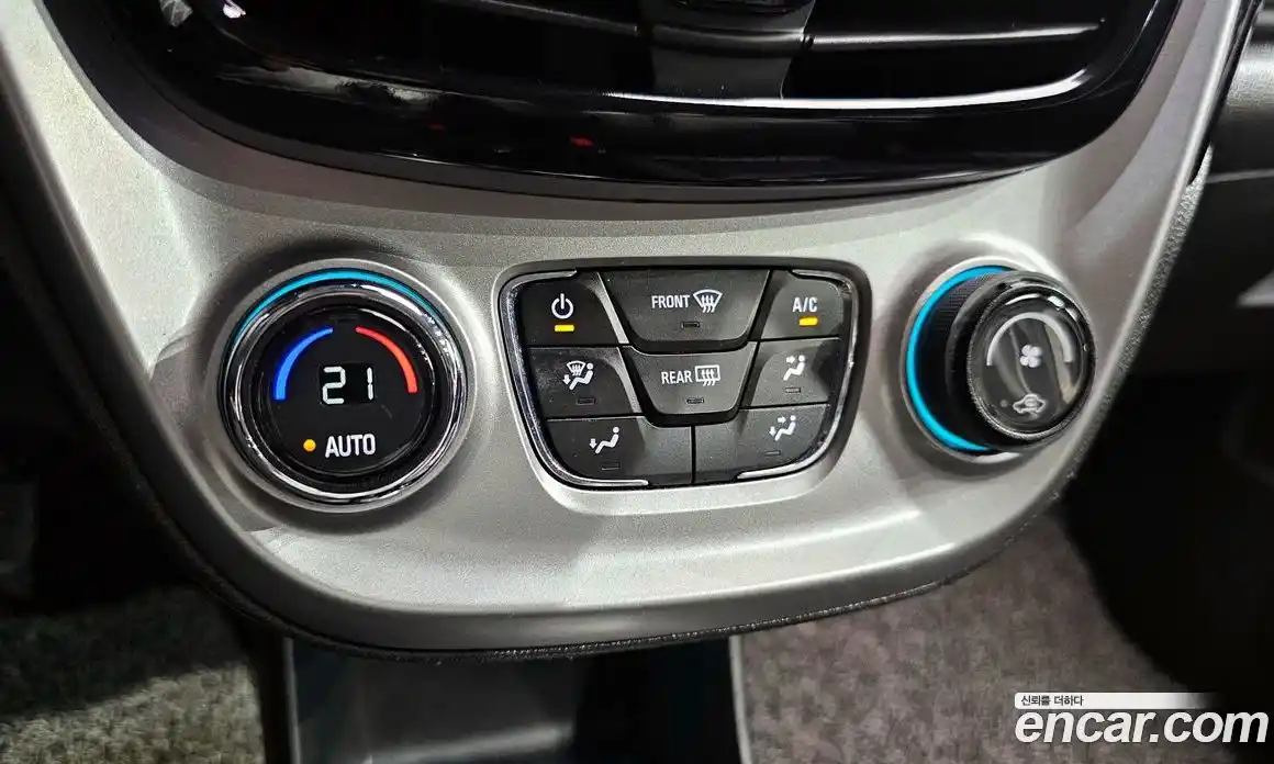 Chevrolet Spark 2017 1.0 гидро в Москве № 935558, фото 19