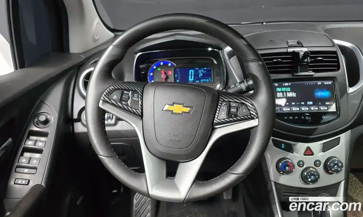 Chevrolet Trax 2015 1.6 гидро в Москве № 105574, фото 13