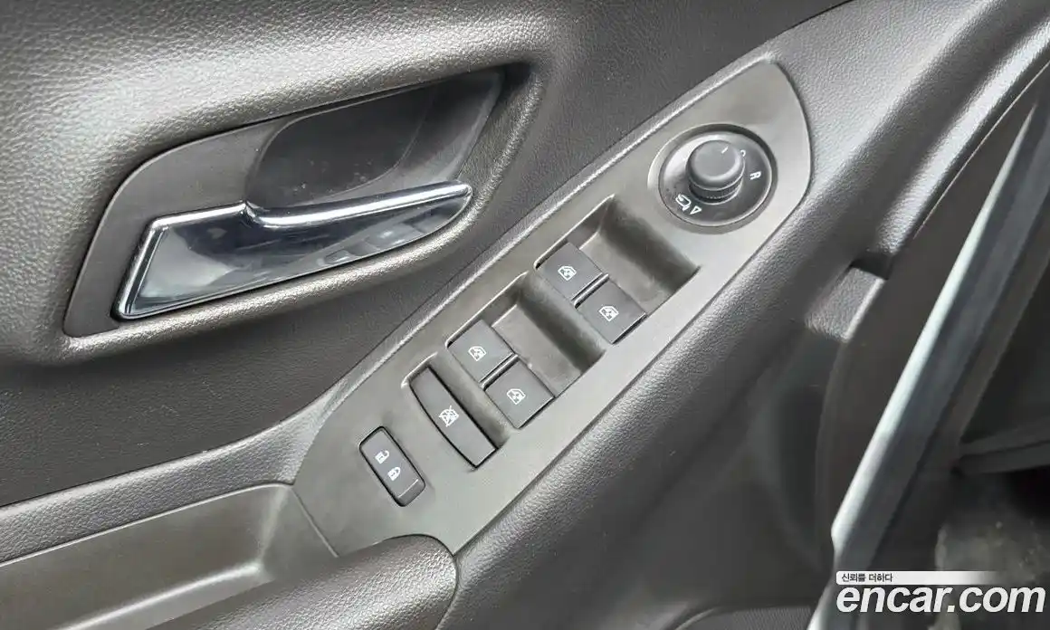 Chevrolet Trax 2015 1.6 гидро в Москве № 105574, фото 17