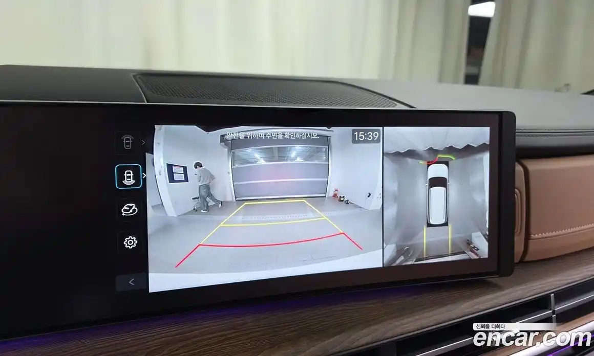 Hyundai Santa Fe 2024 2.5 Автомат в Москве № 926486, фото 17