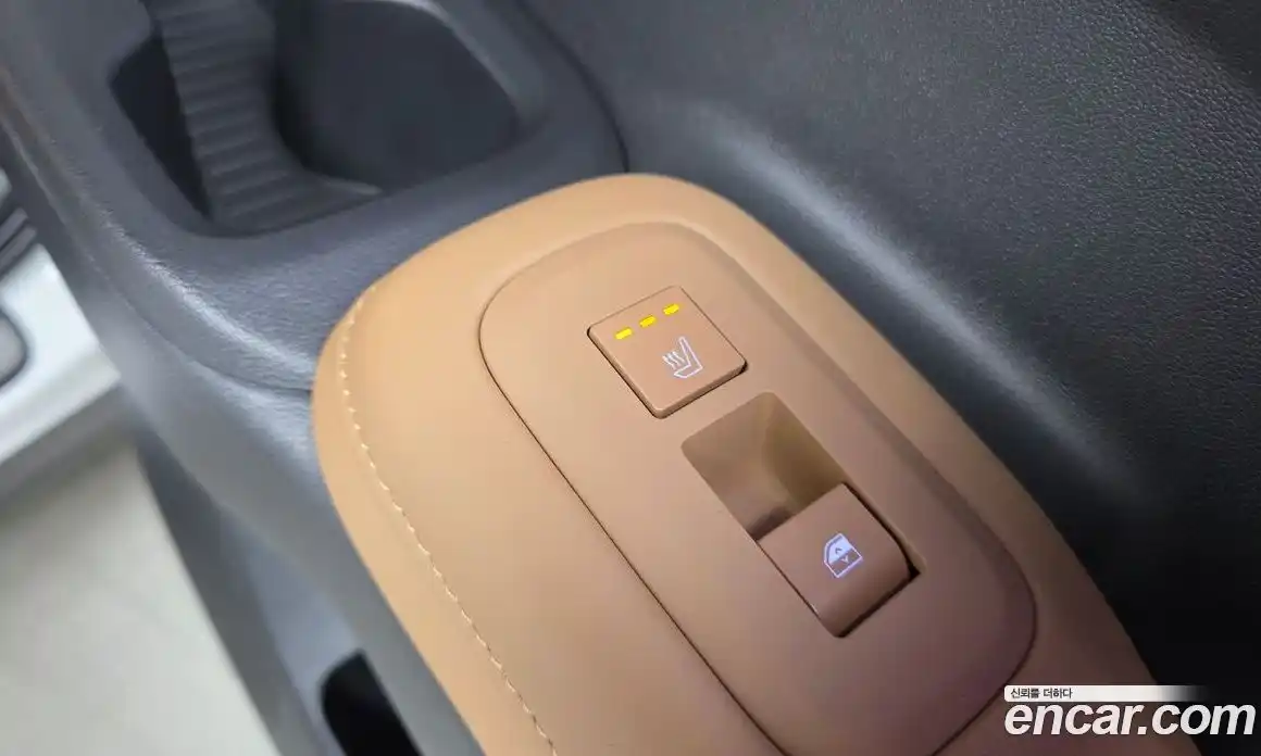 Hyundai Santa Fe 2024 2.5 Автомат в Москве № 926486, фото 19