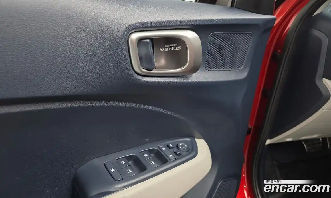 Hyundai Venue 2021 1.6 Автомат в Москве № 927513, фото 17