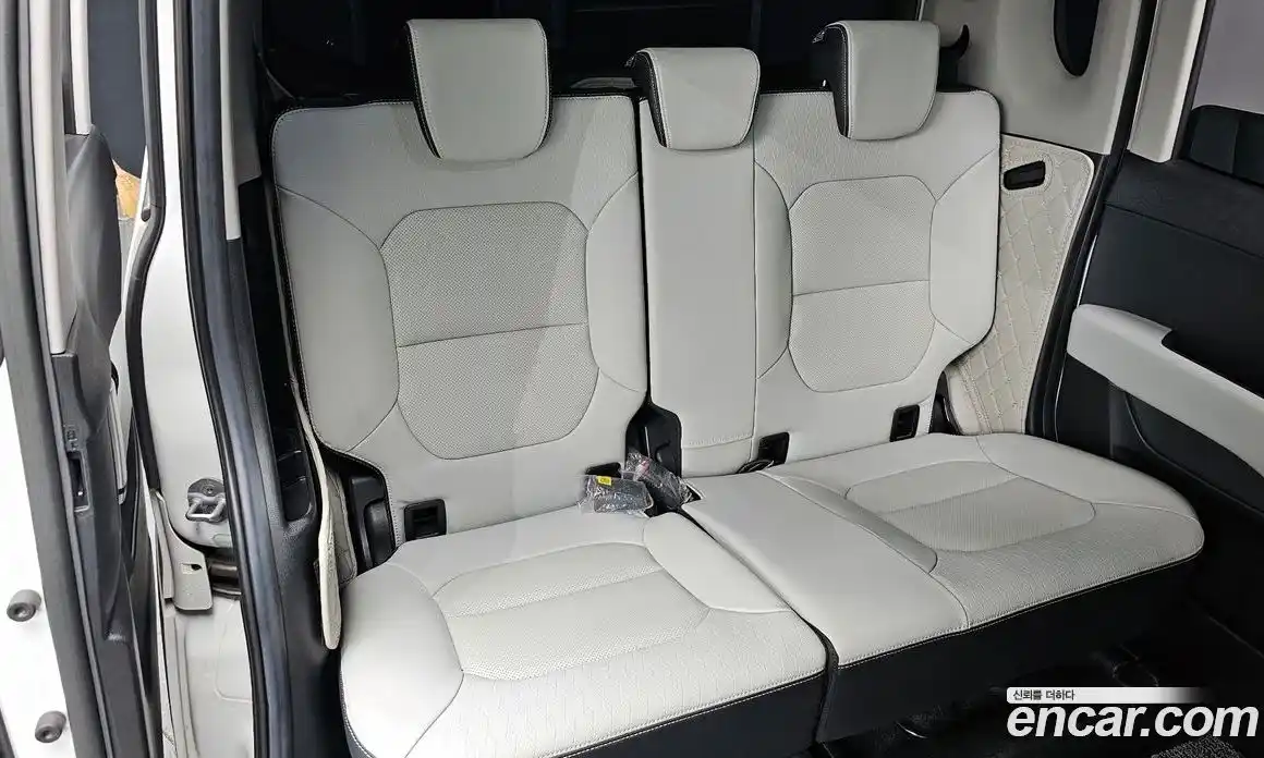 Kia Ray 2024 1.0 Автомат в Москве № 928970, фото 11