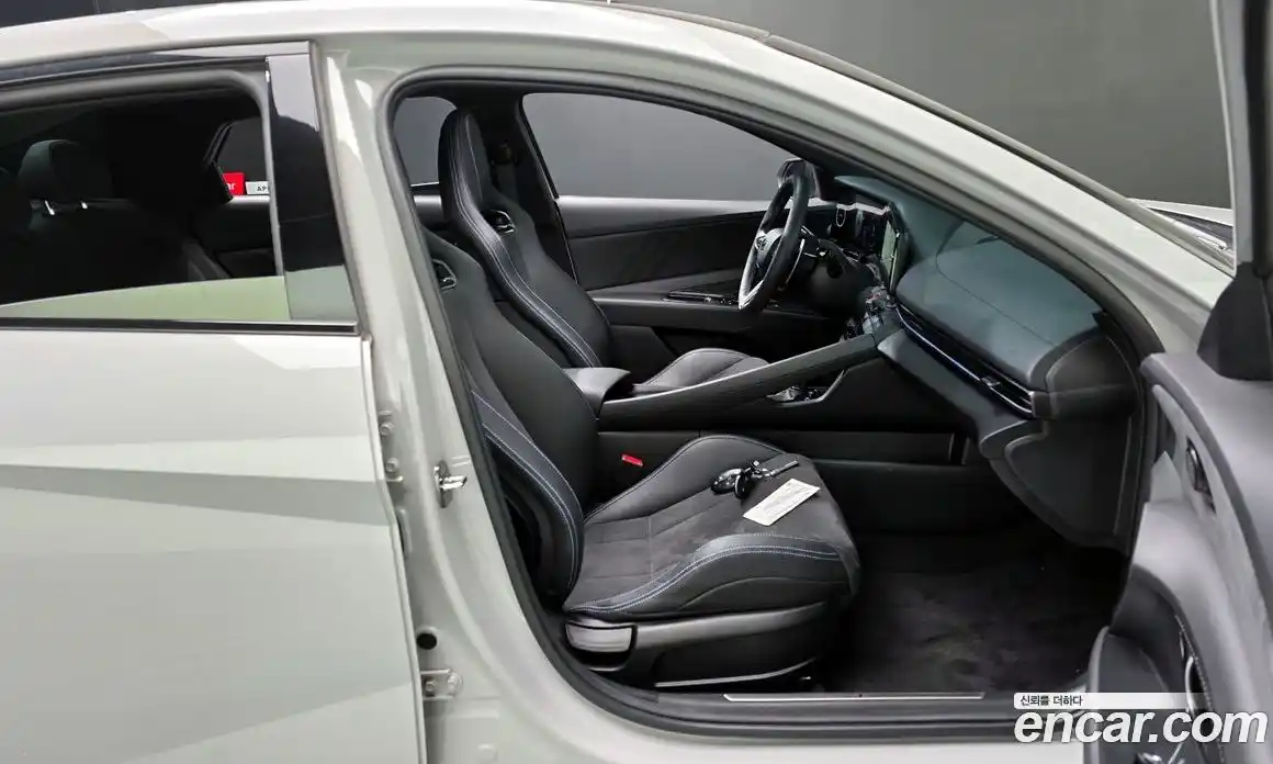 Hyundai Avante 2024 2.0 Автомат в Москве № 926711, фото 10