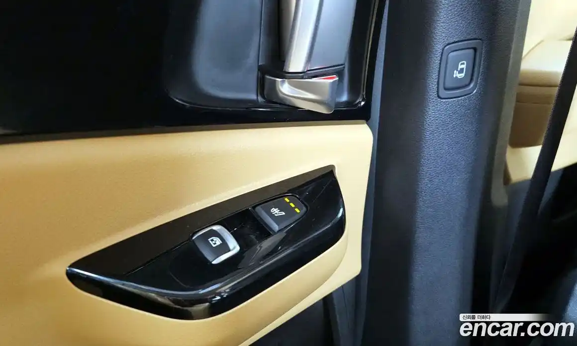 Kia Canival 2022 2.2 Автомат в Москве № 929554, фото 19