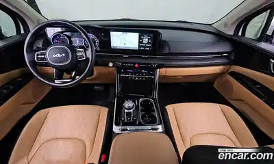 Kia Canival 2022 2.2 Автомат в Москве № 929554, миниатюра 7