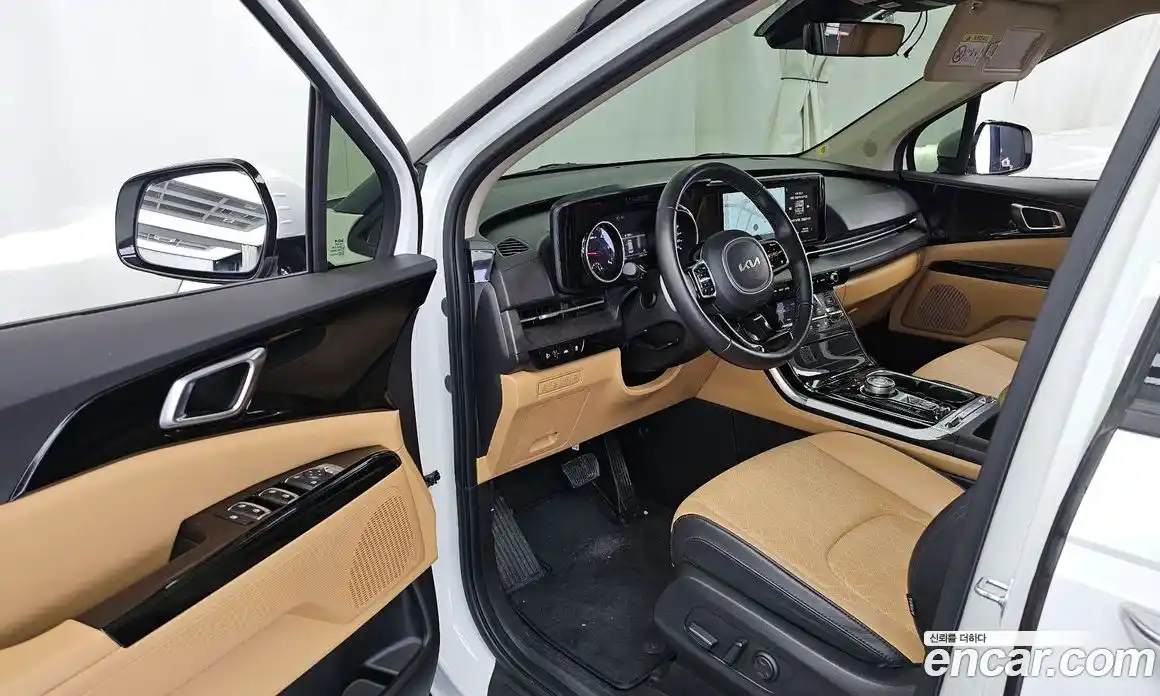 Kia Canival 2022 2.2 Автомат в Москве № 929554, фото 10