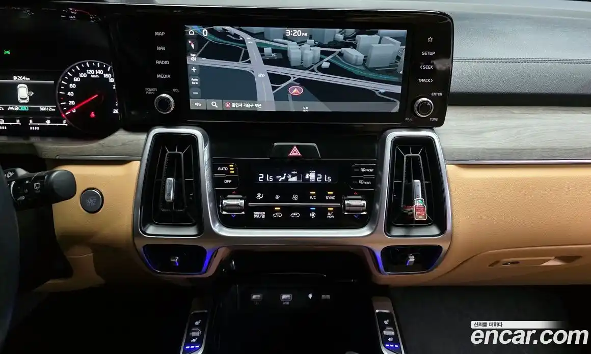 Kia Sorento 2022 1.6 Автомат в Москве № 930041, фото 15